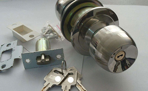 西区24小时上门开锁公司